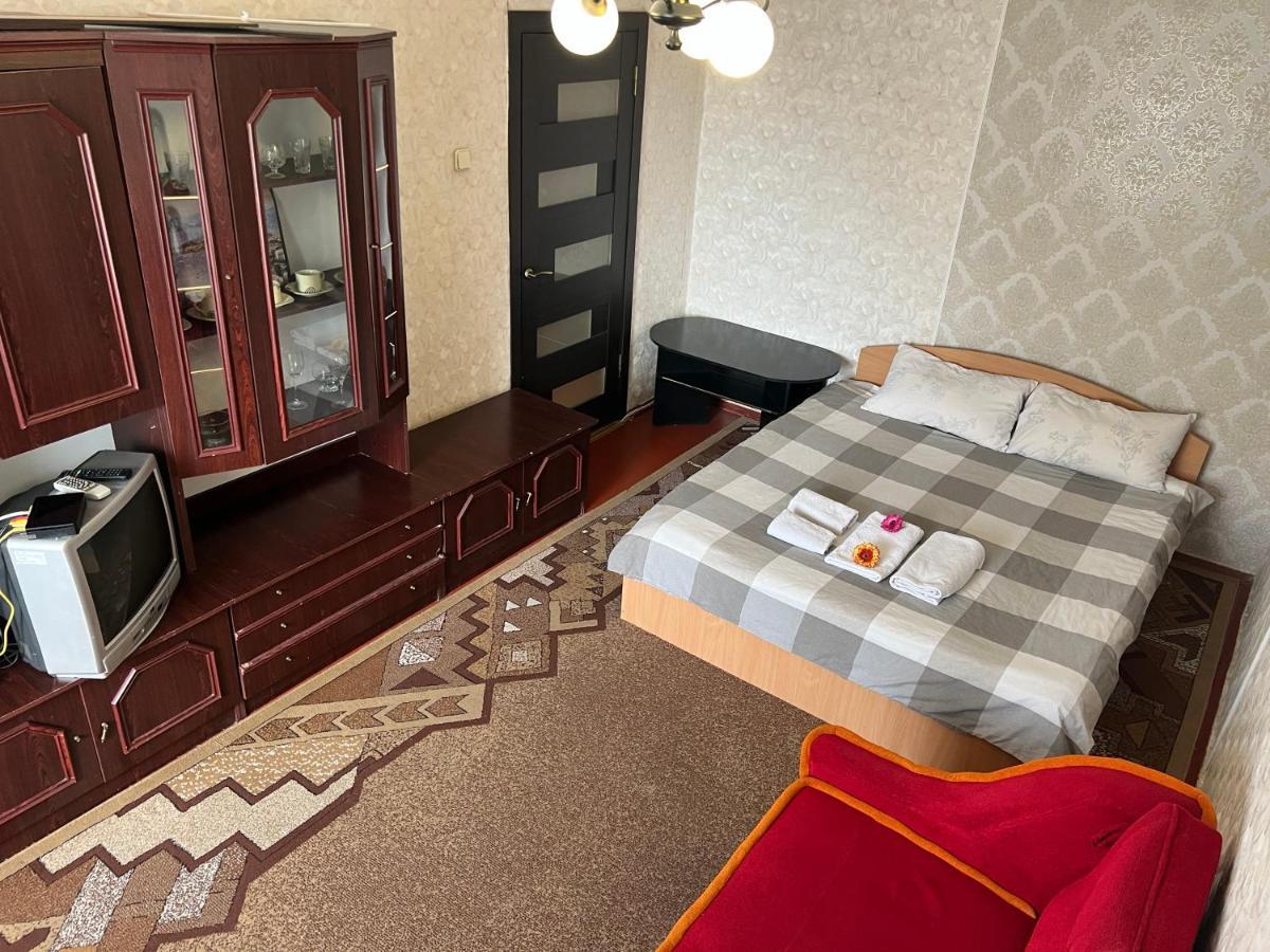 Apartment on Bukovinska Rivne Eksteriør bilde